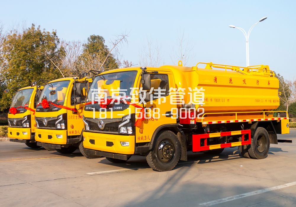 靖安家园多利卡吸污车